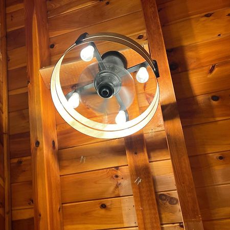 Yogi'S Den: Breathtaking Views! 3 Min To Dollywood, On 1 Acre! Villa เซอเวียร์วีล ภายนอก รูปภาพ