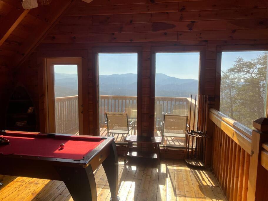 Yogi'S Den: Breathtaking Views! 3 Min To Dollywood, On 1 Acre! Villa เซอเวียร์วีล ภายนอก รูปภาพ